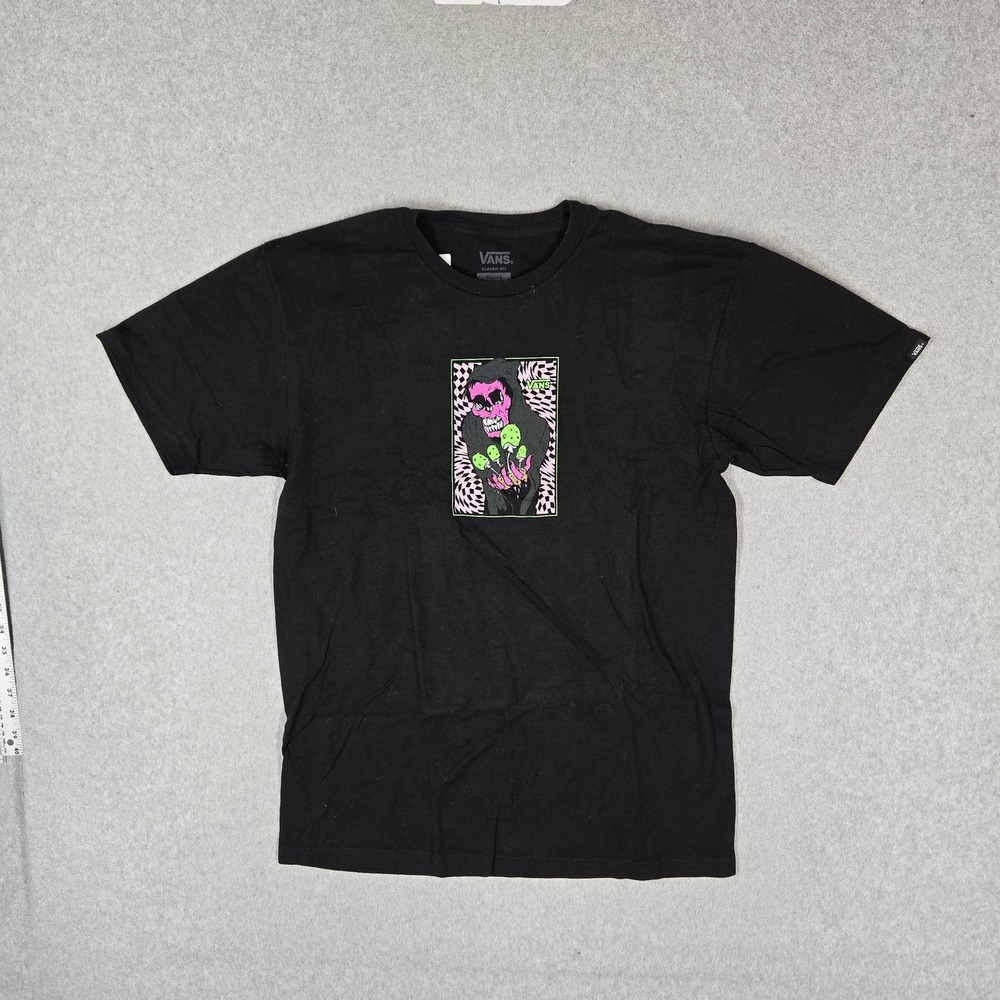 Vans Men Shirt MEDIUM Black Graphic Skull Tee Mushroom Skater Classic